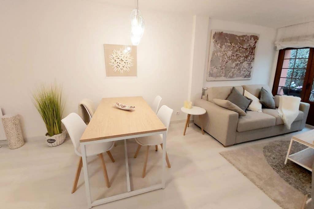 Ferienwohnung Nuevo-Casco Historico-Parking Gratuito. Oviédo Exterior foto