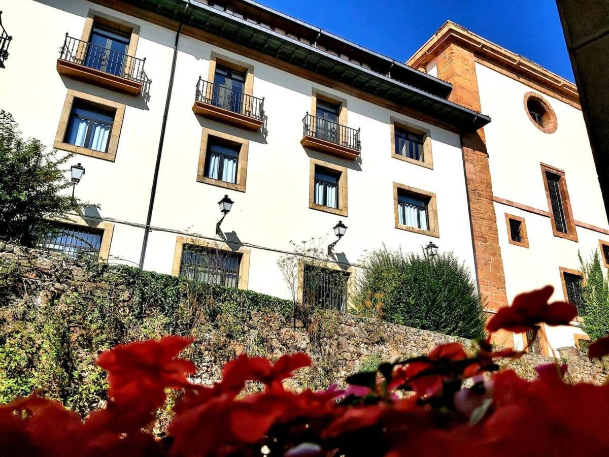 Ferienwohnung Nuevo-Casco Historico-Parking Gratuito. Oviédo Exterior foto