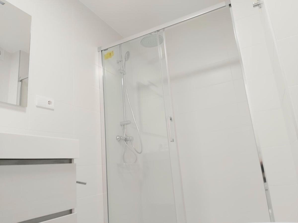 Ferienwohnung Nuevo-Casco Historico-Parking Gratuito. Oviédo Exterior foto
